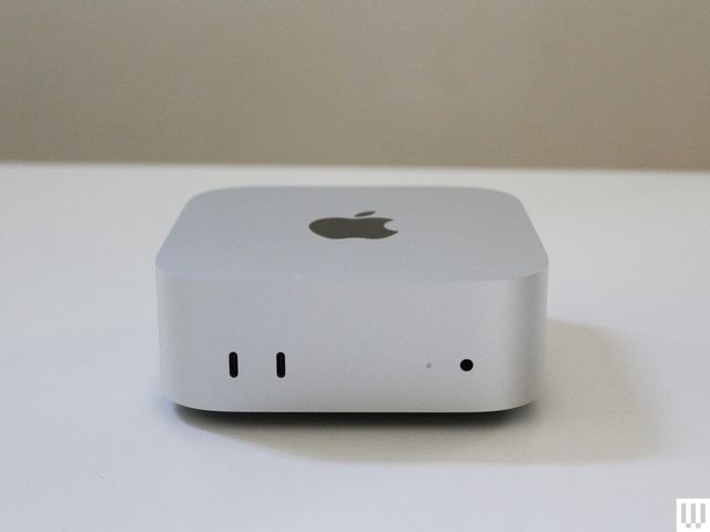 So sánh kích thước Mac Mini và Mac Studio