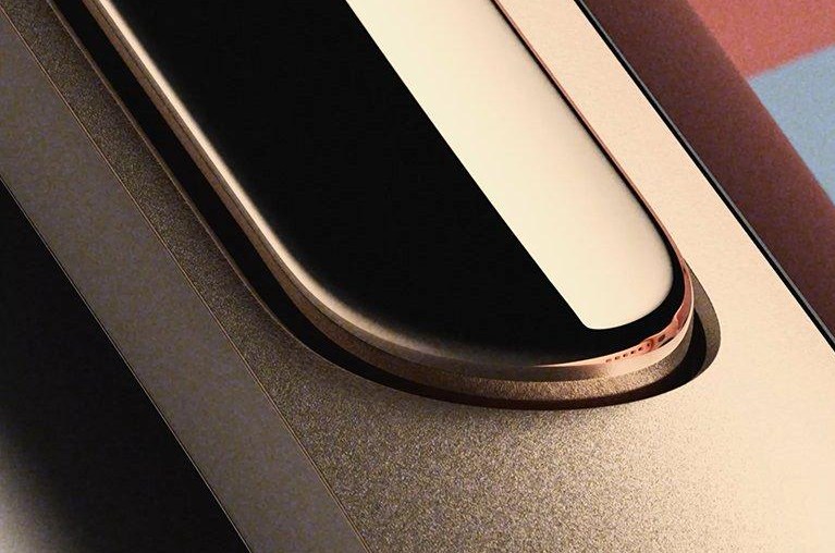 Hình ảnh teaser Fitbit Edge do Google chia sẻ