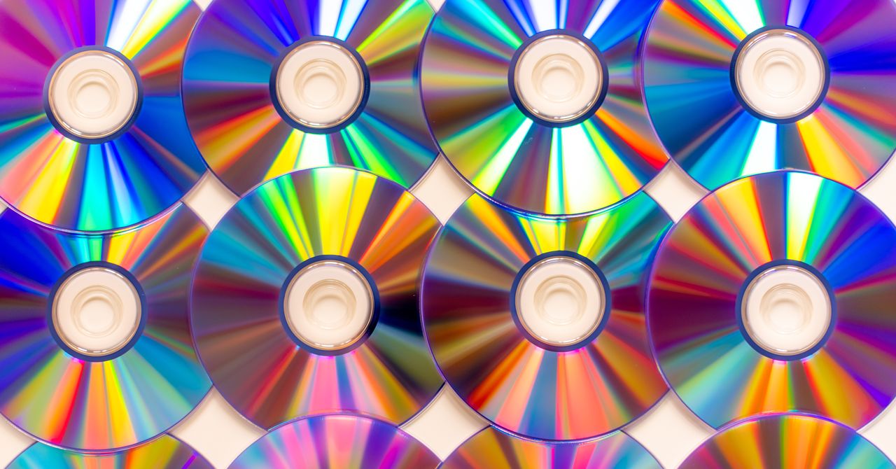 Hướng dẫn cách sưu tầm đĩa CD: Từ người mới bắt đầu đến dân chơi chuyên nghiệp