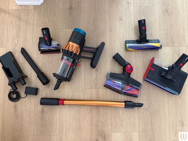 Các bộ phận của máy hút bụi Dyson