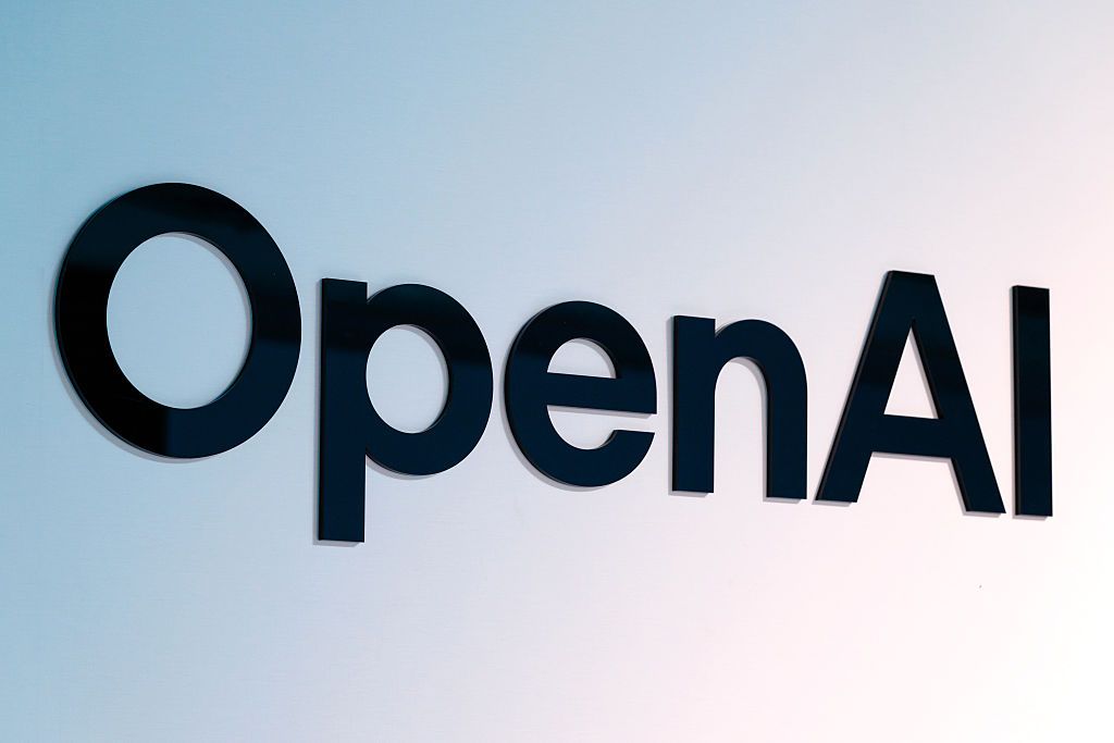 Thẩm phán buộc OpenAI giao nộp hồ sơ tuyển dụng trong vụ kiện bí mật thương mại với Apple