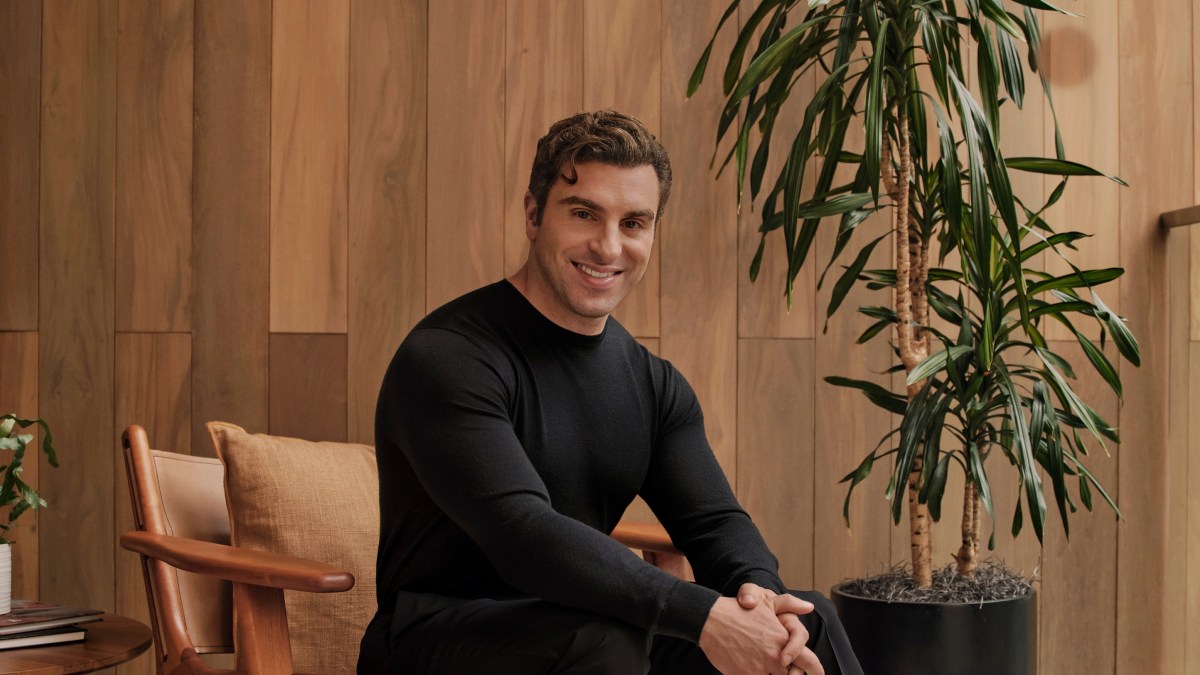Brian Chesky: AI cần một hệ điều hành riêng, không chỉ là ứng dụng