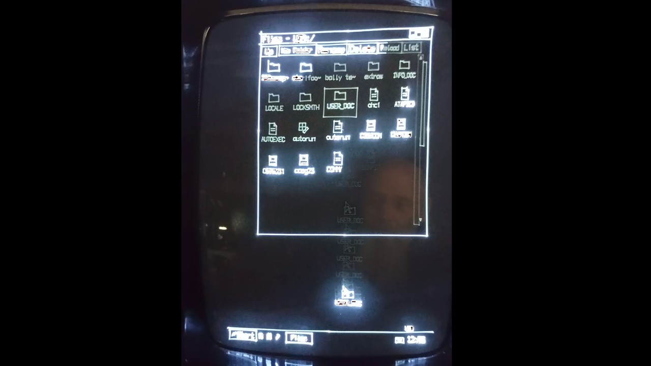 VECOS: Hệ điều hành kiểu Windows chạy trên máy chơi game Vectrex