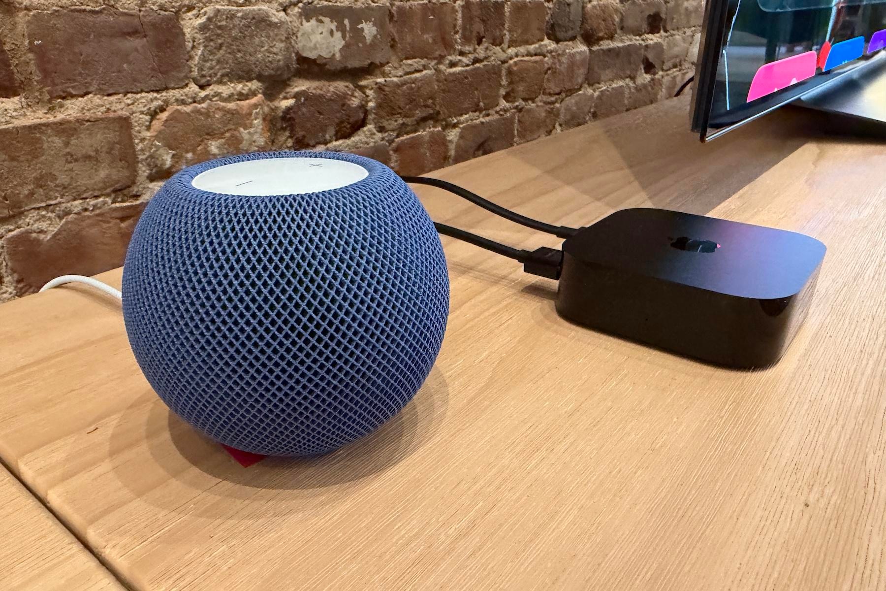 Apple TV 4K ghép nối với loa HomePod Mini 2