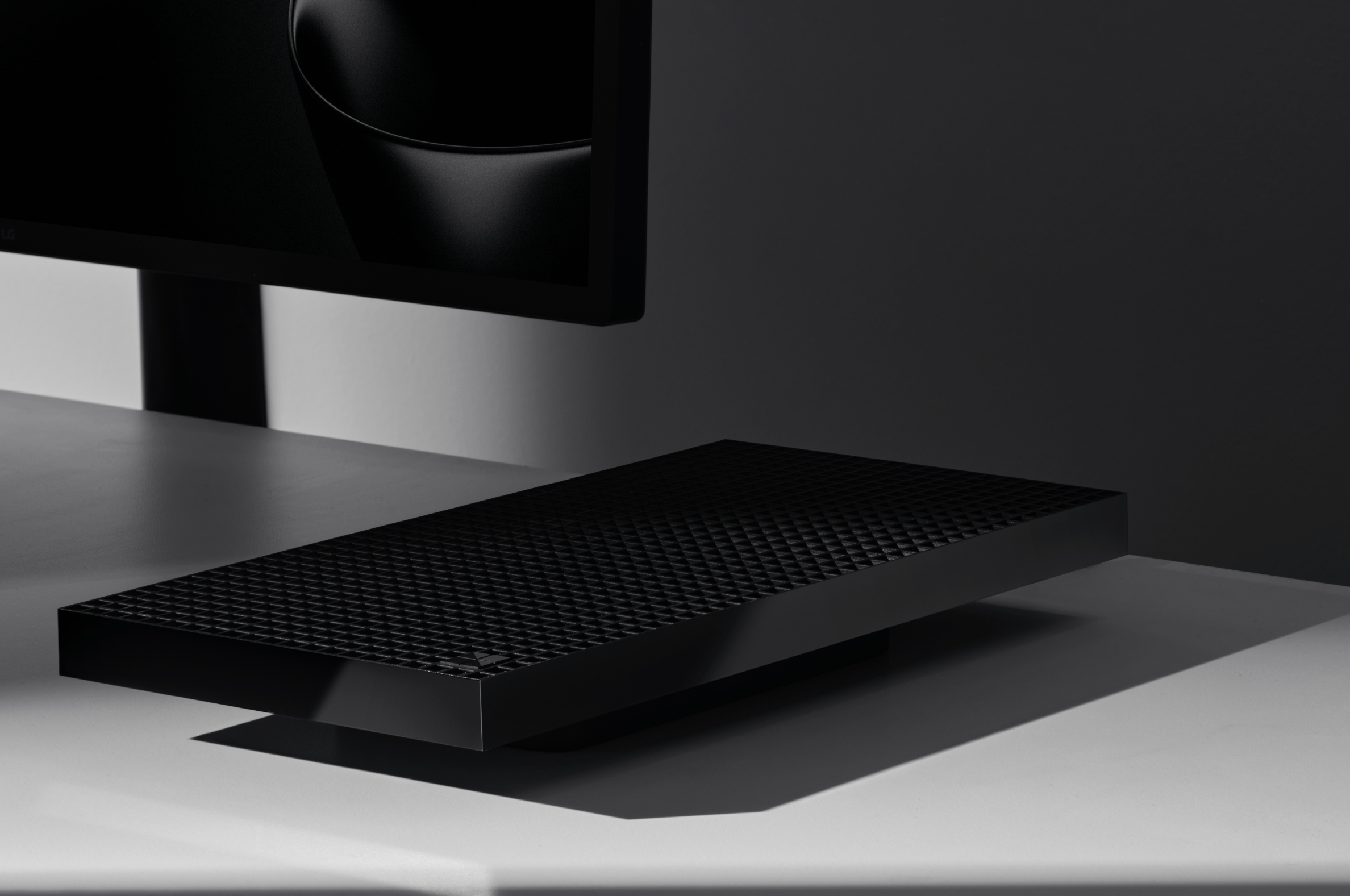 Surface RTX Spark Dev Box của Microsoft